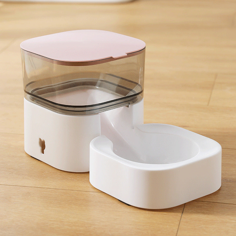 Pet food/water dispenser