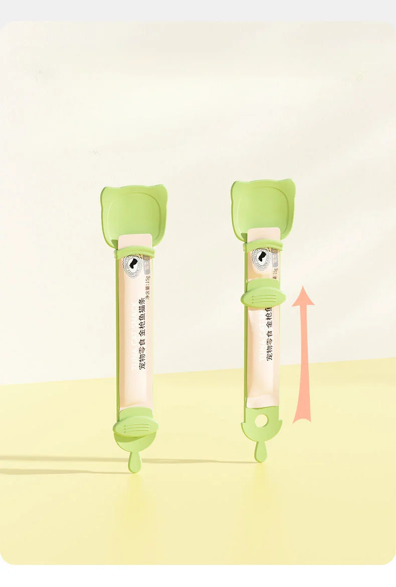Pet Feeder Spoon Cat Snack Liquid Food Squeeze Tools Multifunctional Cat Feeding Spoon for Wet Food Treat Puppy Kitten Dispenser