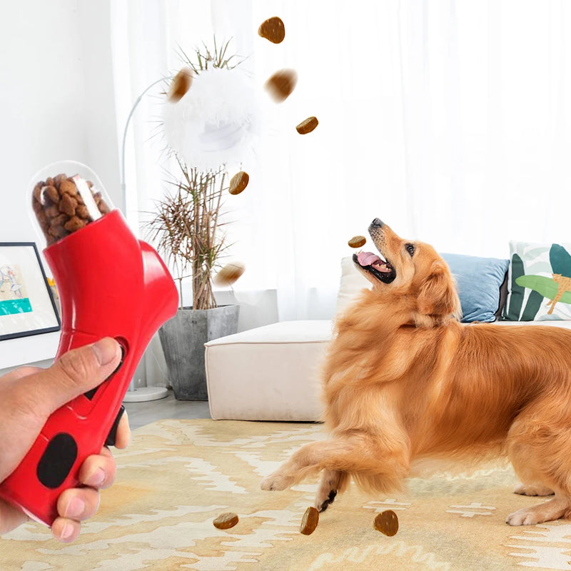 Pet Food Feeding Training Equipment Interactive Food Dispenser Launcher Gun Pet Treat Launcher for Dog Cat Exercise Training